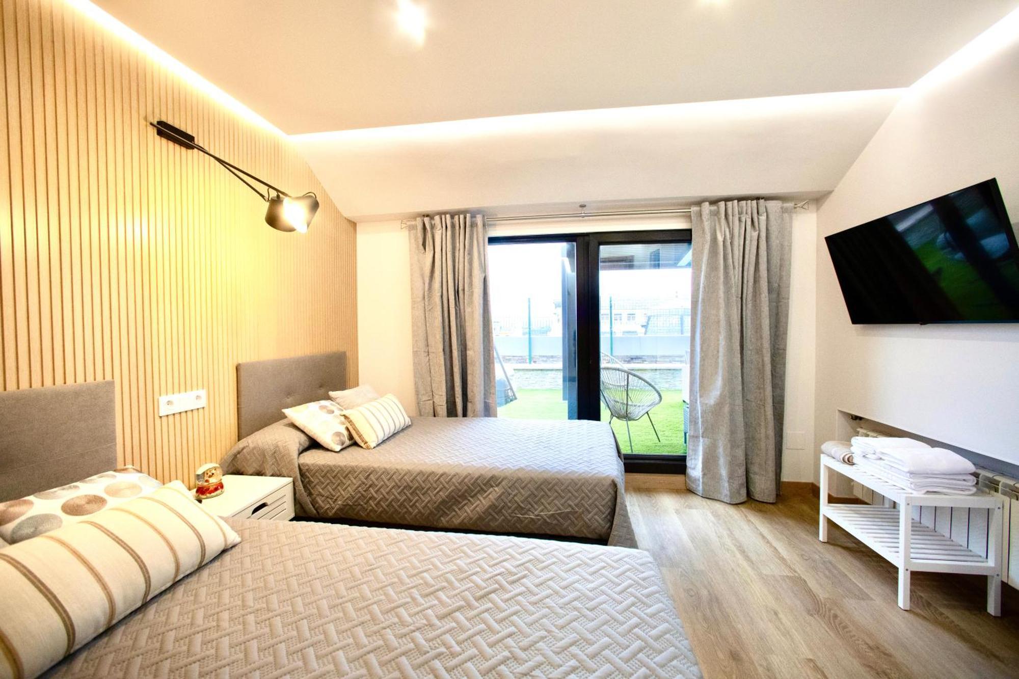 Lucus Skyline & Terrace Appartement Lugo Buitenkant foto